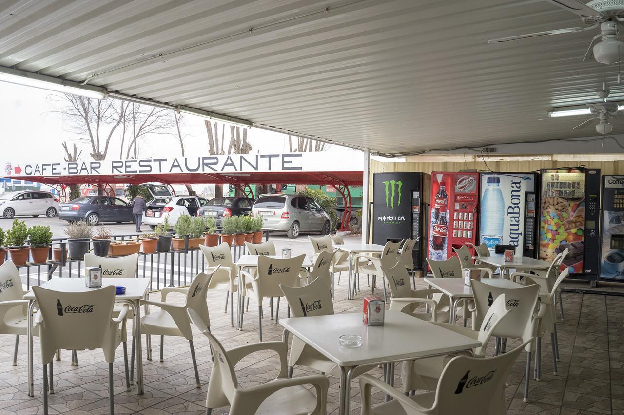 Hostal Los Gabrieles 阿尔巴塞特 外观 照片